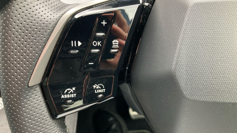 Peugeot 5008 1.2 Hybrid 136 GT 5dr e-DSC6 Petrol Estate